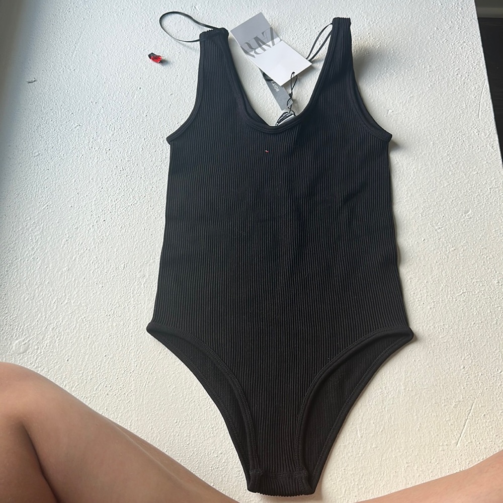 Black body suit size medium